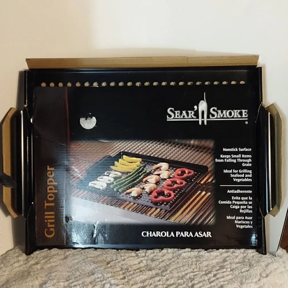 Sear' N Smoke Metal Grill Topper